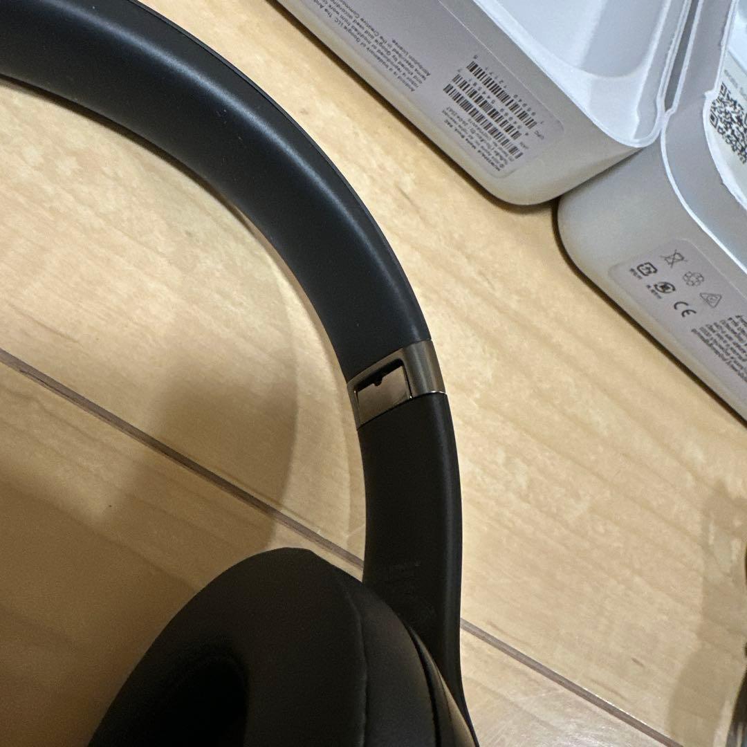 【極美品】Beats by Dr. Dre Beats Solo4