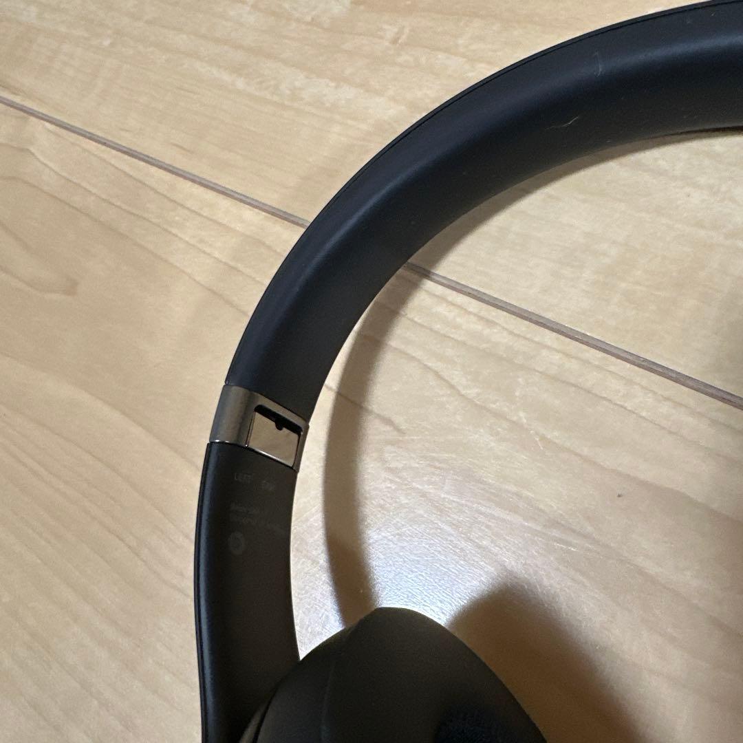 【極美品】Beats by Dr. Dre Beats Solo4
