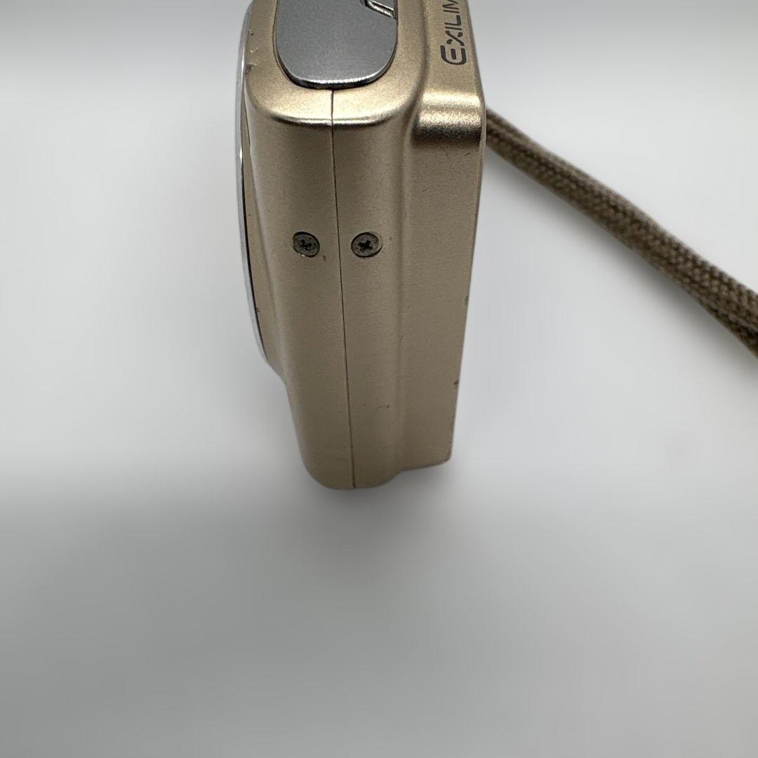 デジタルカメラ CASIO EXILIM EX-Z400 12.1MP