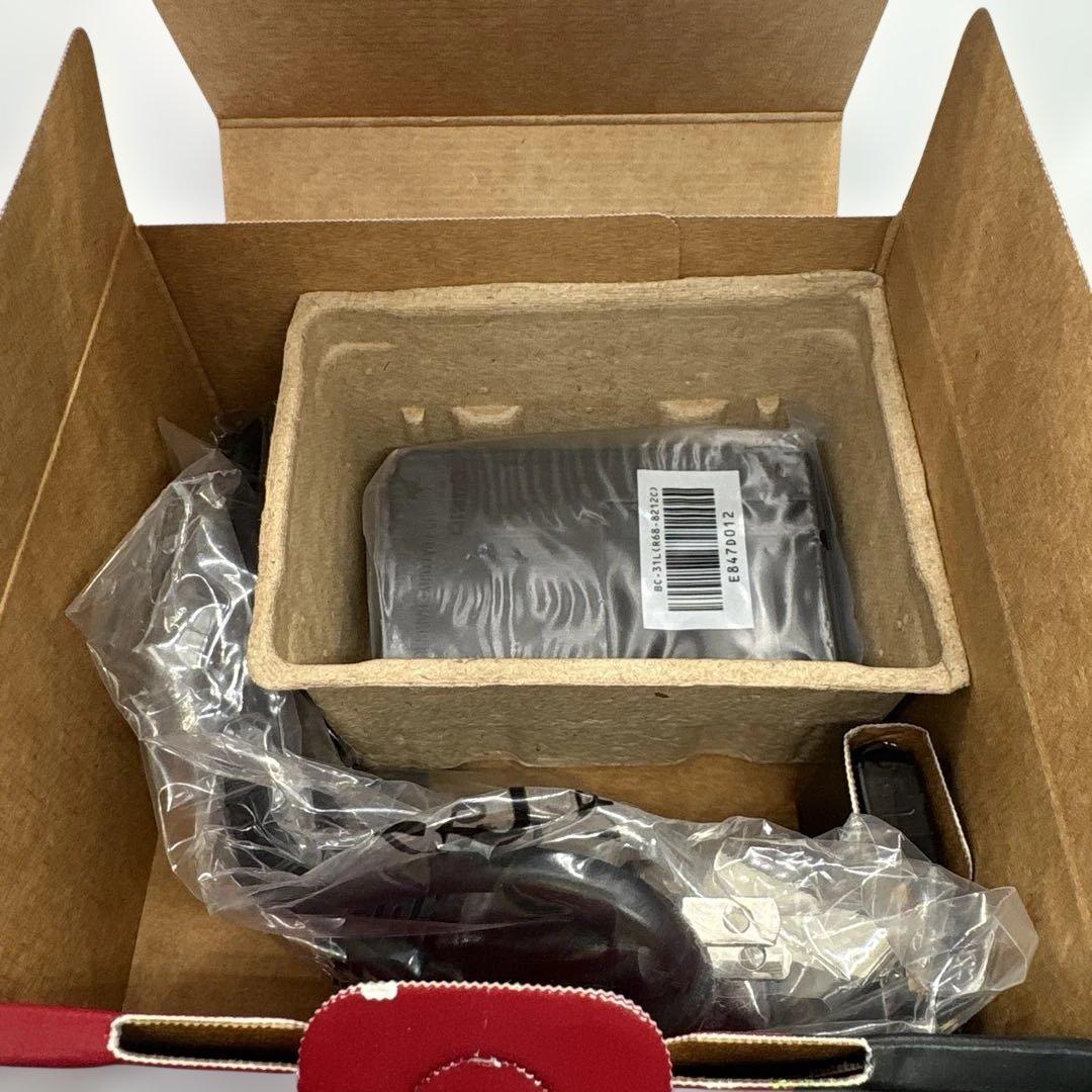 デジタルカメラ CASIO EXILIM EX-Z400 12.1MP