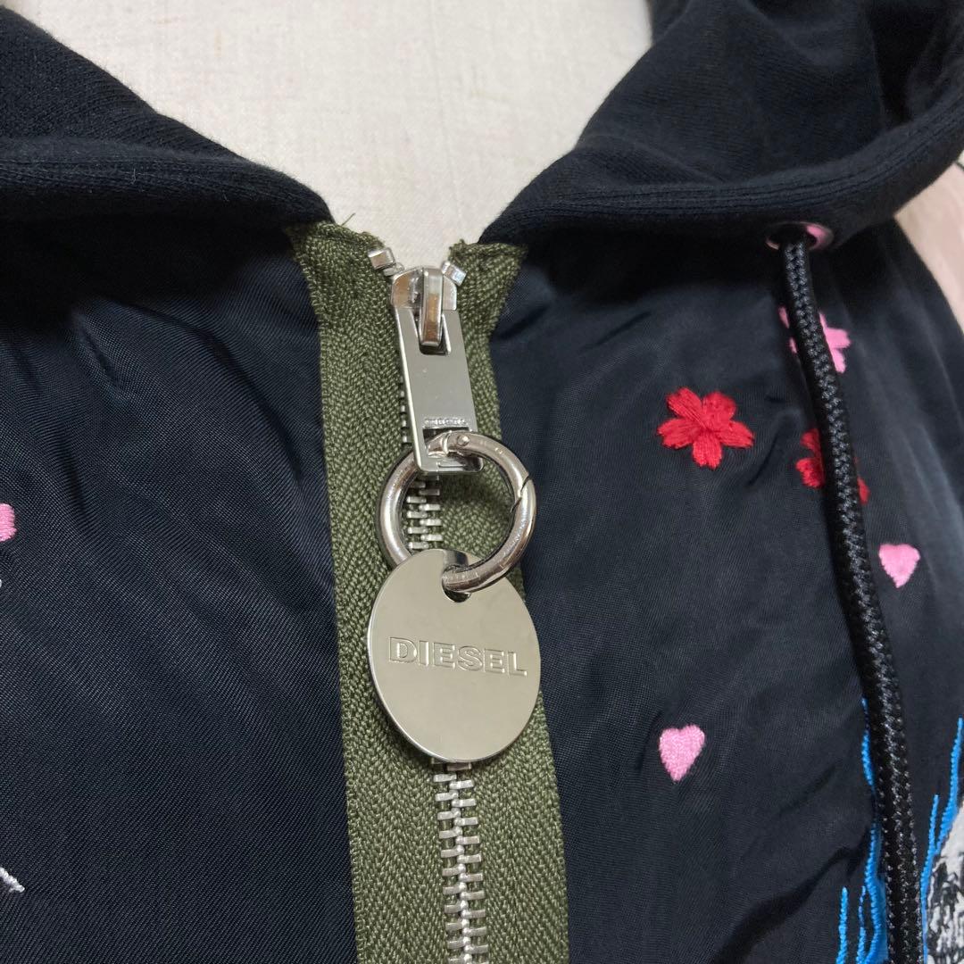 【美品】DIESEL ディーゼル スカジャン フーディ 刺繍 ダメージ加工 S