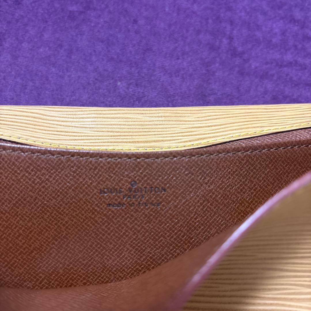 ルイヴィトン　Louis Vuitton エピライン ウィニペグ　クラッチバッグ