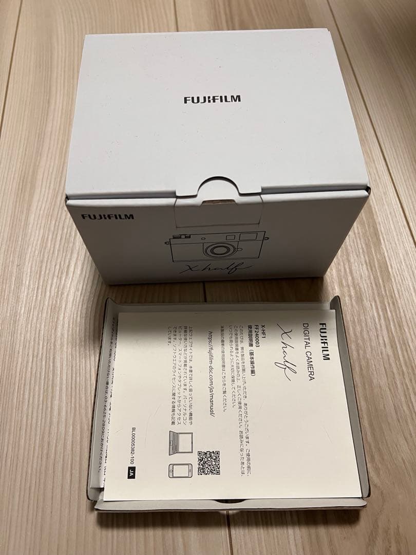 富士フィルム X-Half