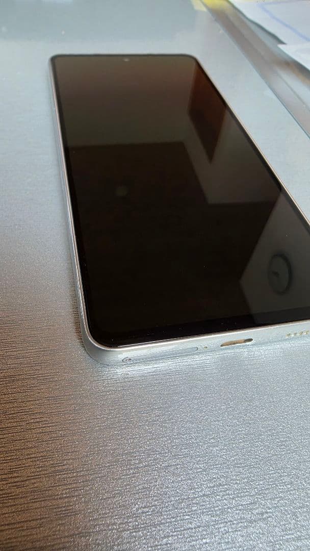 【美品】Galaxy スマートフォン docomo ホワイト　SC-53C