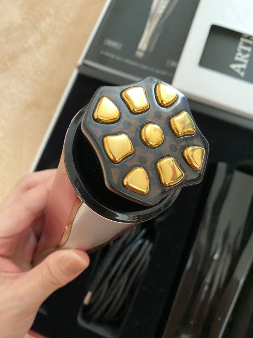 美顔器　ドクターアリーヴォ　ゼウスⅡ アテナローズ