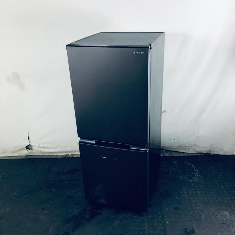 ★送料・設置無料★ 中古 2ドア冷蔵庫 シャープ (No.0677)