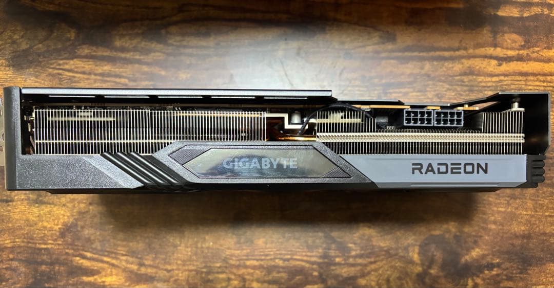 【美品】GIGABYTE AMD Radeon RX 7800XT 16GB