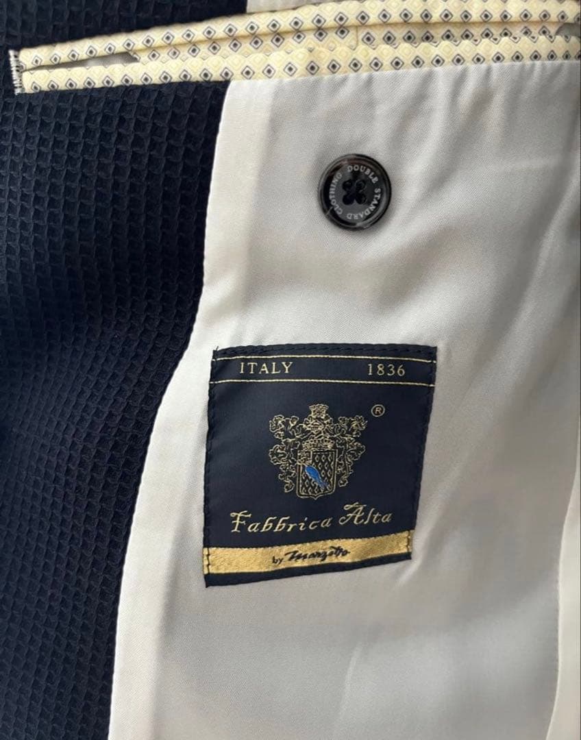 売り切り価格！D/him 紺ブレ