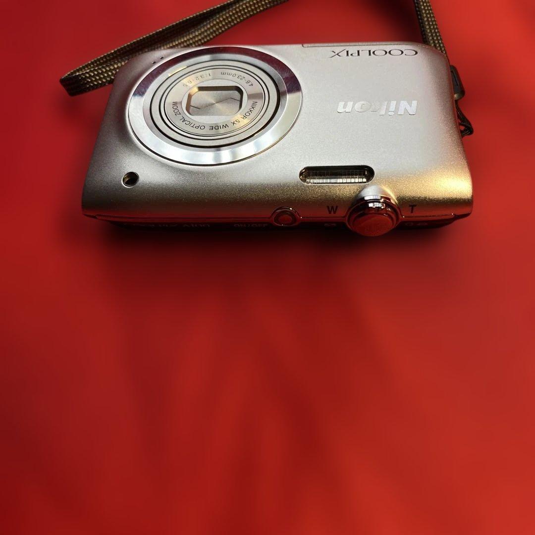 ニコン　COOLPIX A100