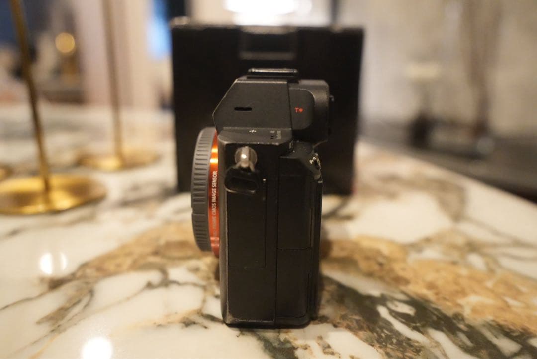 Sony α7Ⅲミラーレス一眼カメラとレンズ