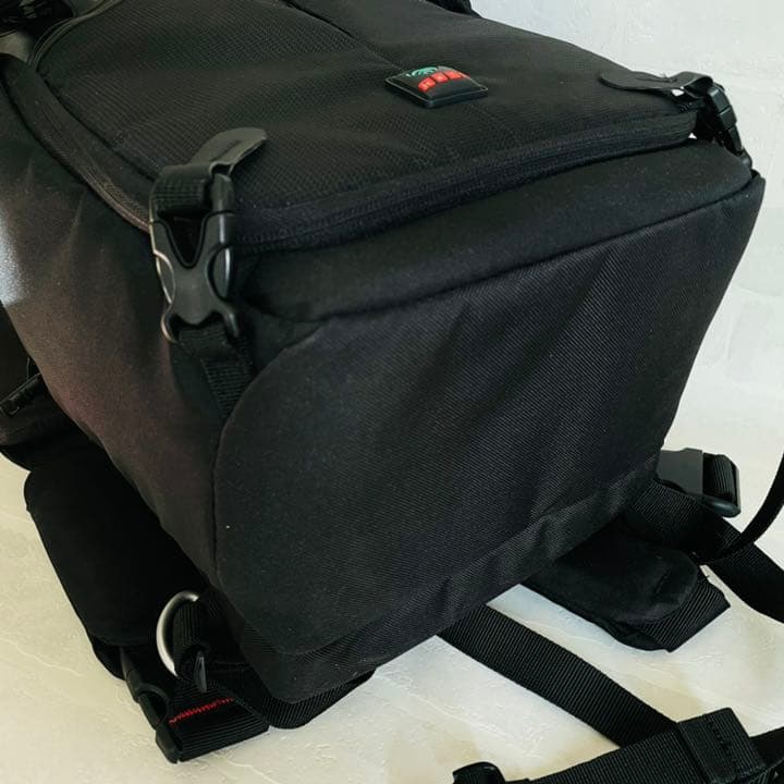 KATA スリングバックパック   カメラバッグ ３ N１-２２　【匿名配送】