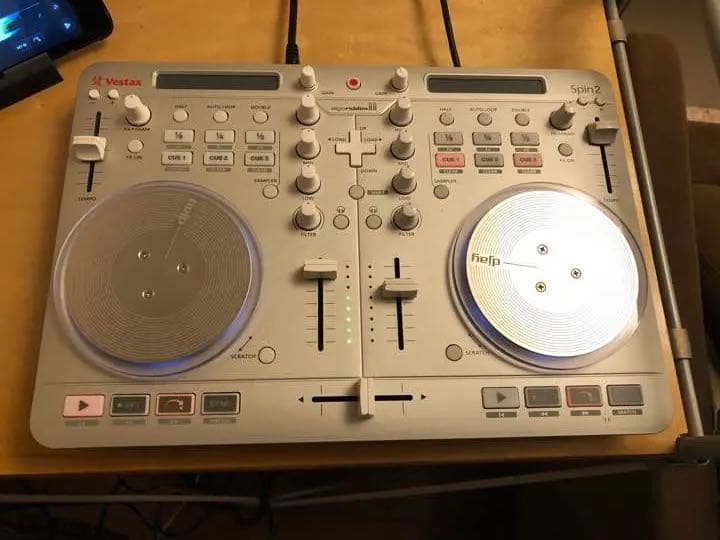 Vestax spin2 DJコントローラ- djay