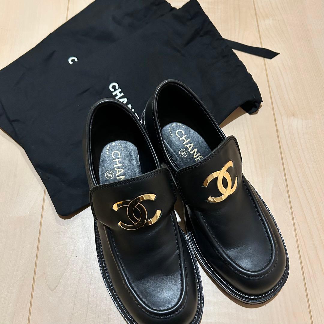 CHANEL 黒 レザー ローファー 保存袋付き