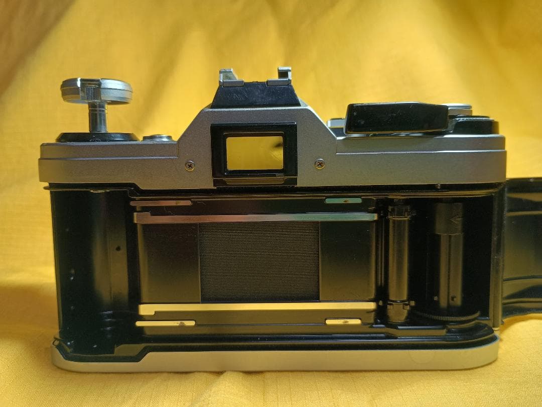 キヤノンAE-1＋FD35mm 1:3.5 【きれいな整備品中古】