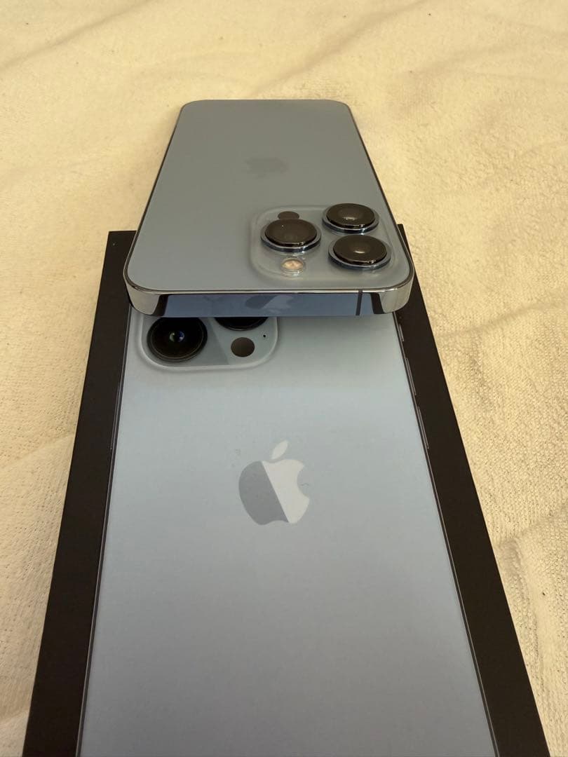 iPhone13 Pro シエラブルー 128GB 中古美品　落下キズなし