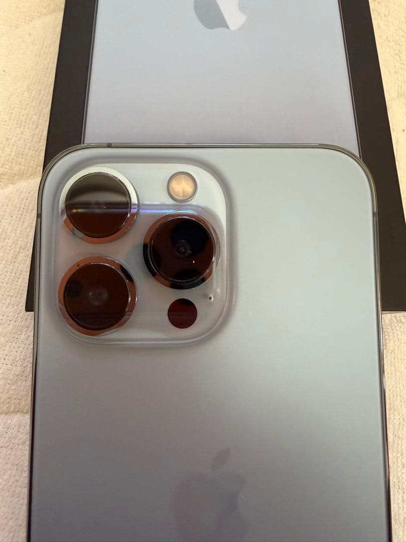 iPhone13 Pro シエラブルー 128GB 中古美品　落下キズなし