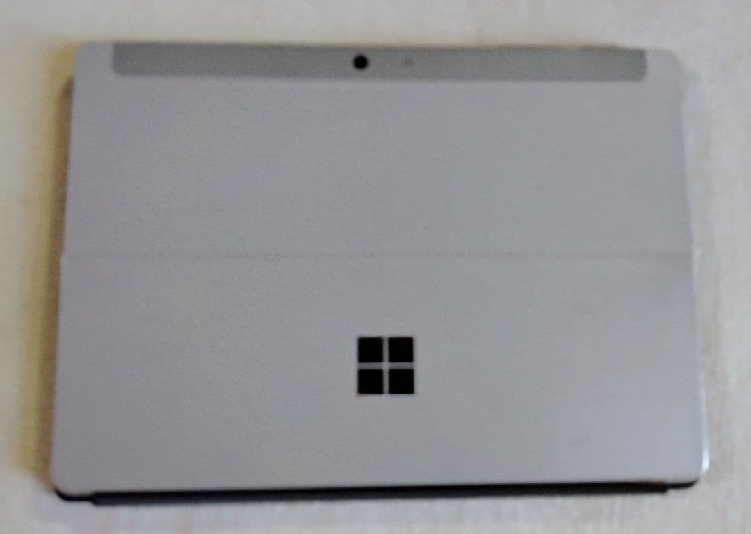 Surface Go 2 /8GB/SSD128 キーボードとケース付き