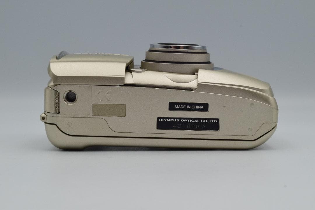 OLYMPUS μ[mju:]-III WIDE 100 ゴールド #CP061