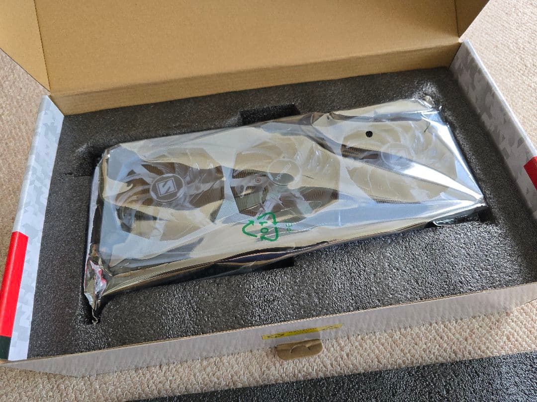 グラフィックボード・グラボ・ビデオカード RX7700XT Asrock STEEL LEGEND