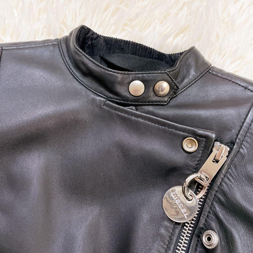 美品✨ディーゼル 2wayラムレザージャケット　黒　ロゴプレート　中綿　ショート