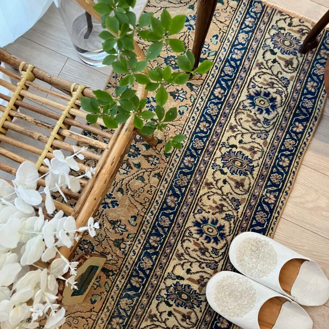 密織　繊細　デニムネイビー　淡いイエロークリームベージュ　トルコヴィンテージラグ