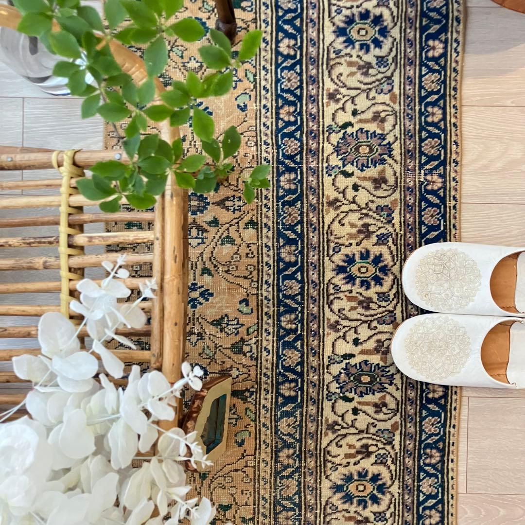密織　繊細　デニムネイビー　淡いイエロークリームベージュ　トルコヴィンテージラグ