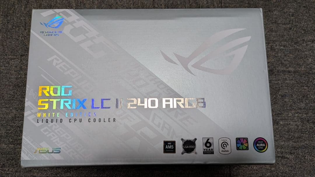 ROG STRIX LC II 240 ARGB ホワイトエディション