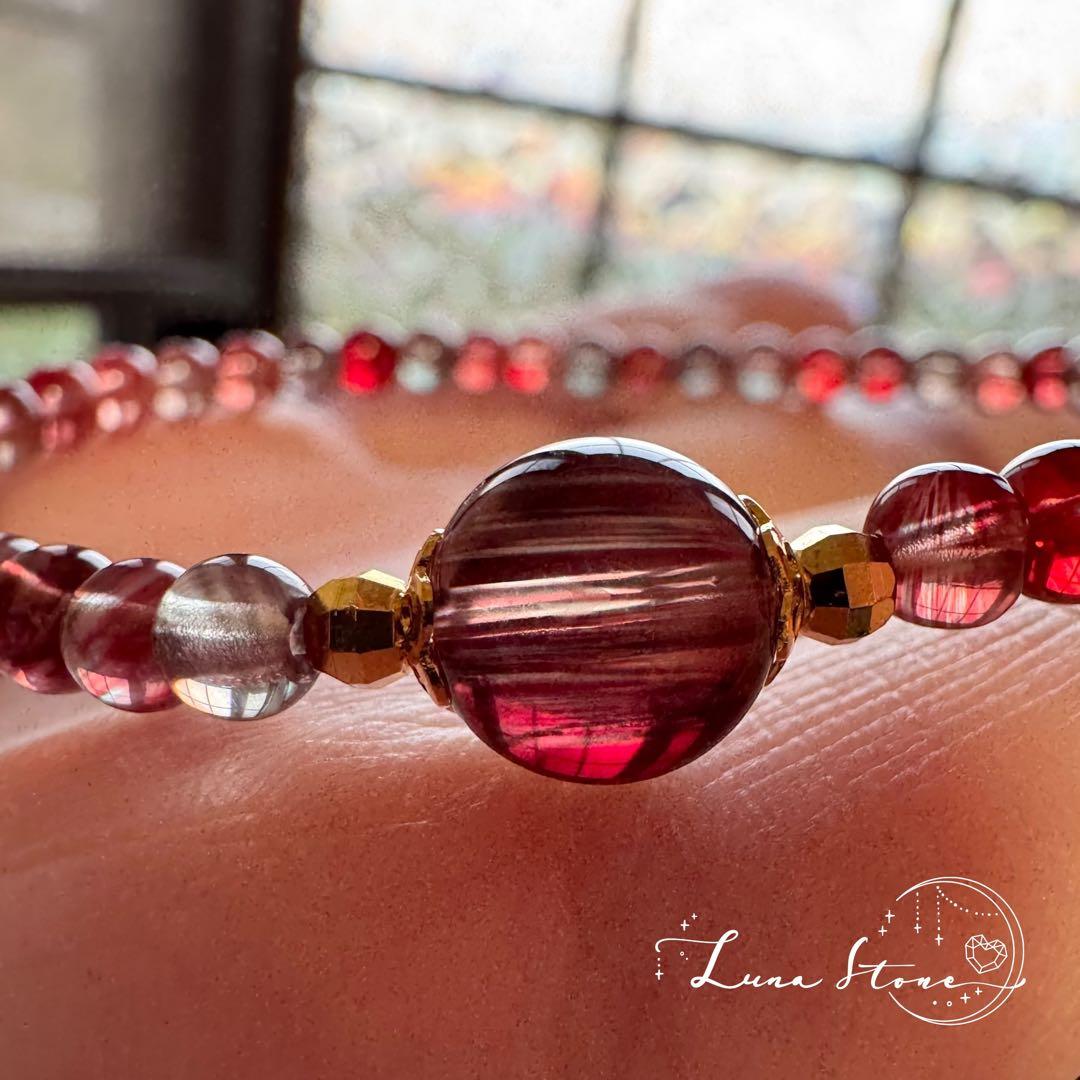 【ハイクオリティ アンデシン】光で変わる幻想的な彩り 天然石 ブレスレット