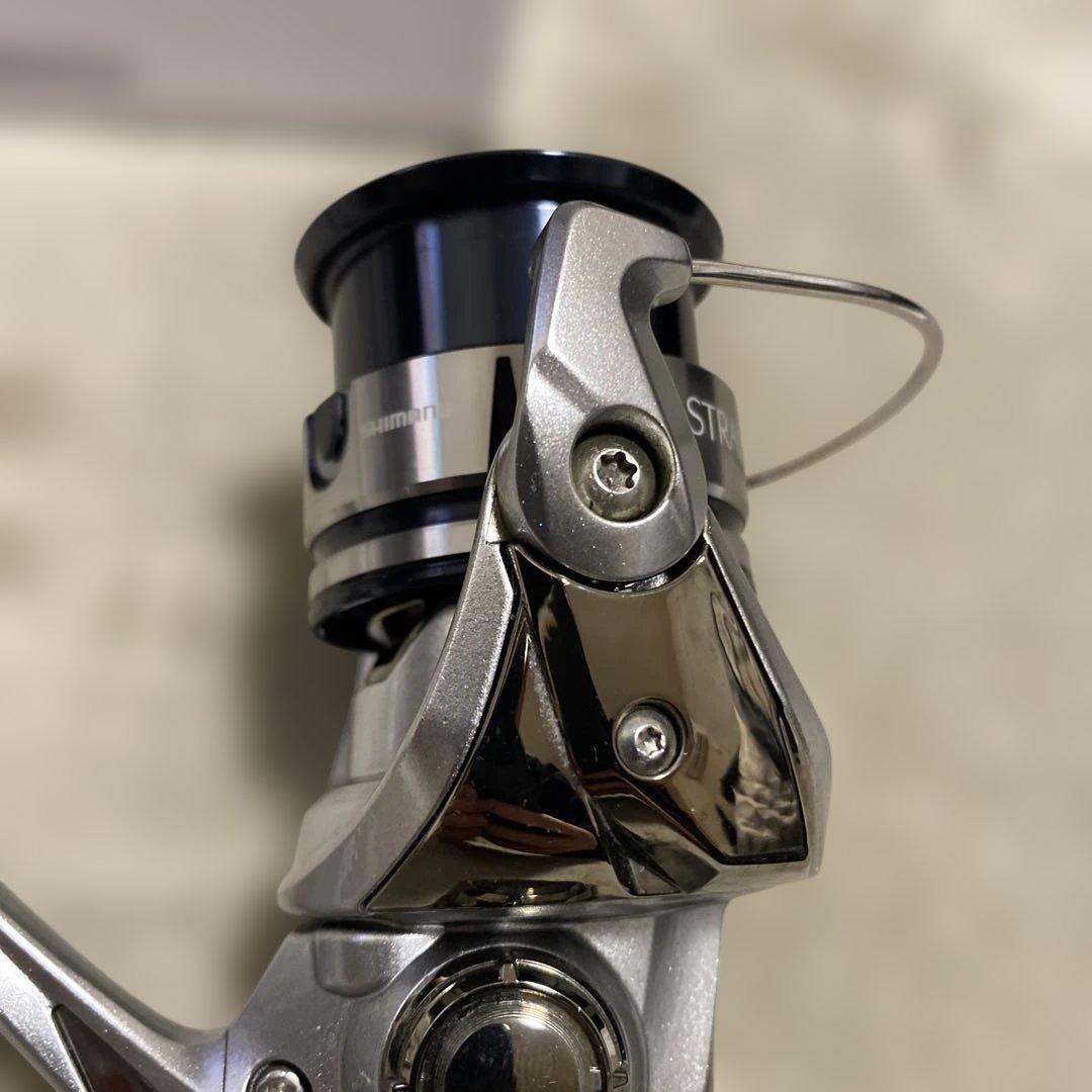 出品本日2/1まで【美品】シマノ 19ストラディック C2000SHG