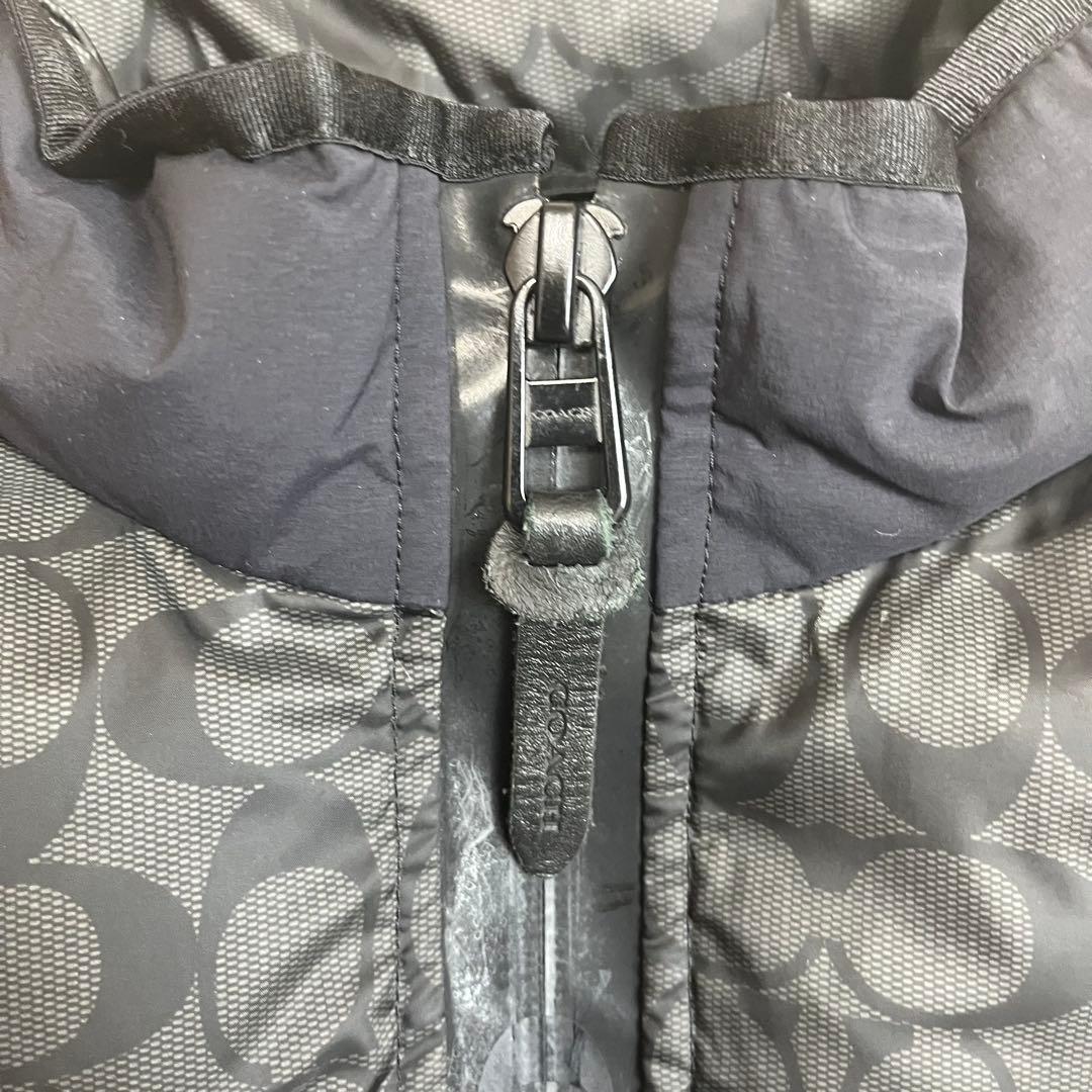 コーチ　COACH ダウンベスト　シグネチャー　Cロゴ　黒　ブラック　C5036
