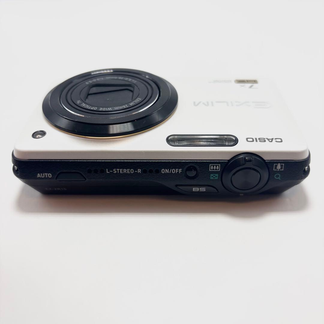 【美品】CASIO EXILIM EX-ZR15 ホワイト デジタルカメラ