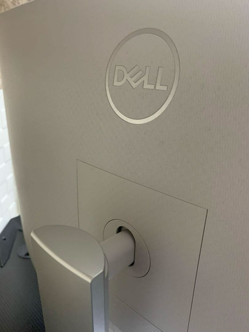 Dell S3221QS 31.5インチ 曲面 4K モニター ディスプレイ