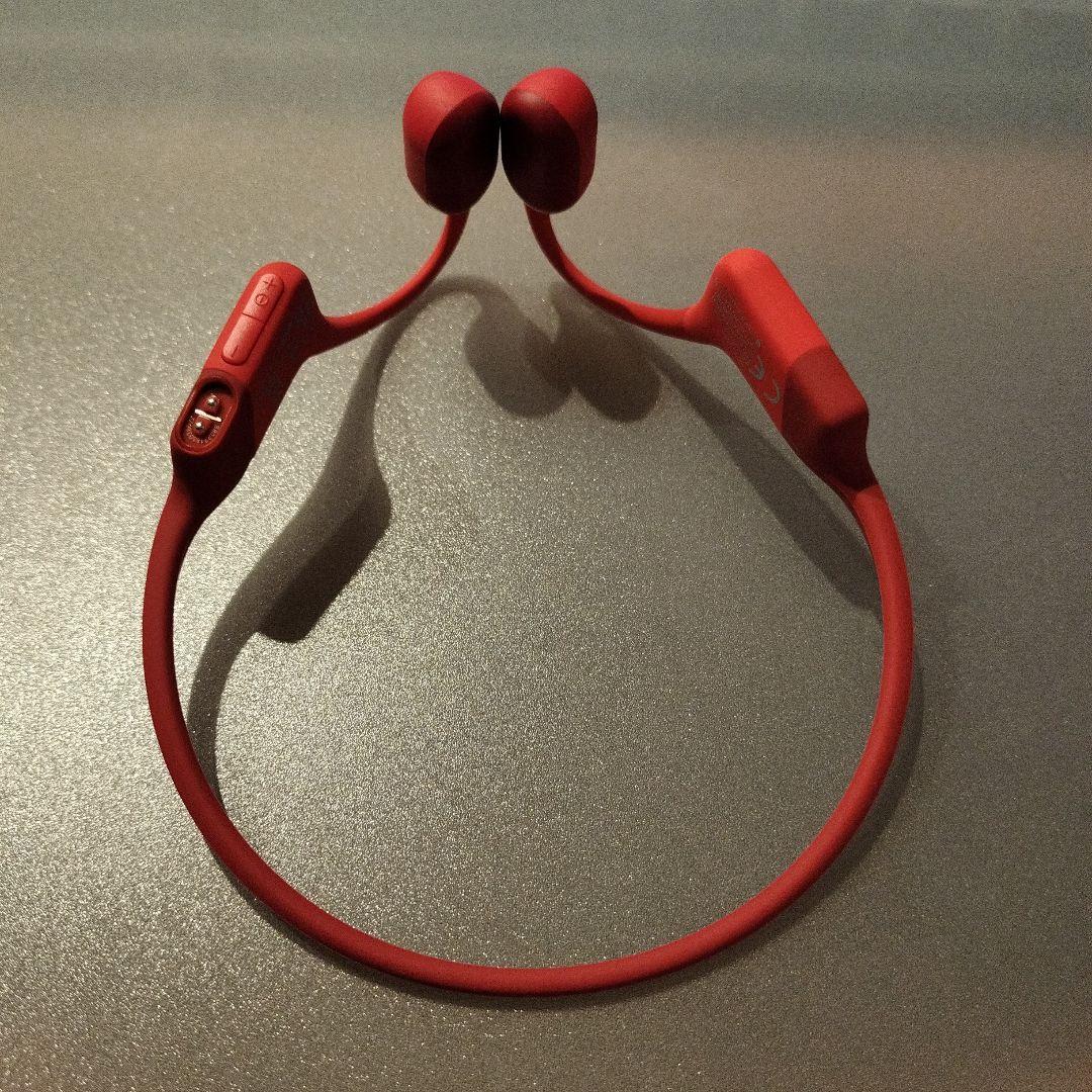SHOKZ OPENRUN 骨伝導イヤホン レッド　使用時間30分　使用1回美品