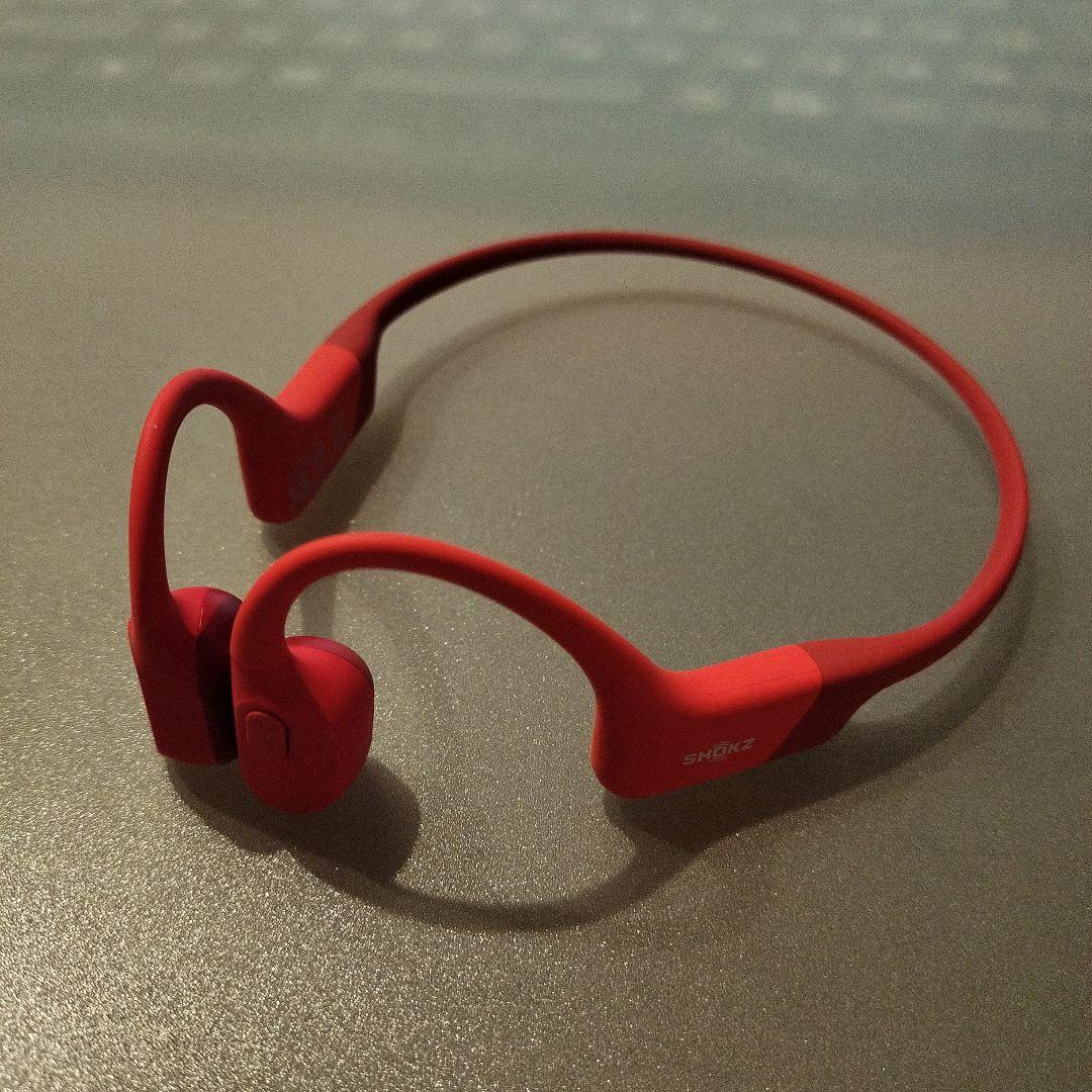 SHOKZ OPENRUN 骨伝導イヤホン レッド　使用時間30分　使用1回美品
