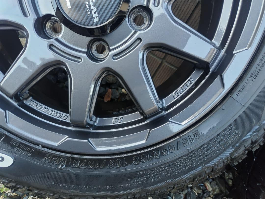 美品 アルミ 16インチ ヨコハマ ジオランダー AT 215 65 16