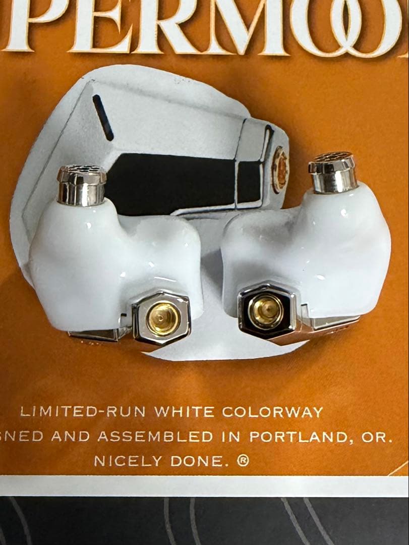 【最終値下げ】campfire audio supermoon White