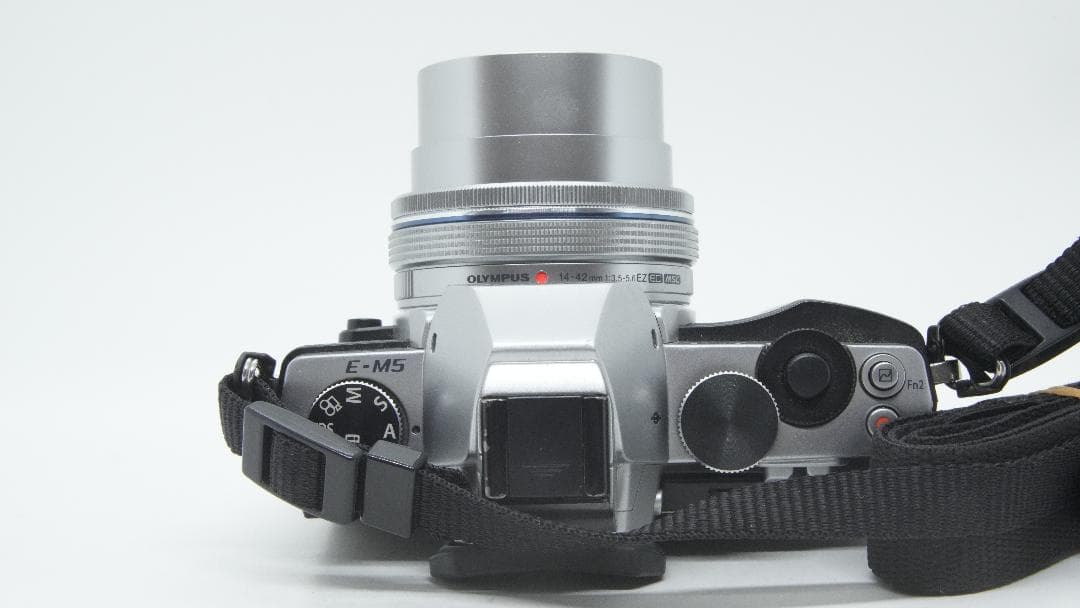 【A2278】 OLYMPUS E-M5 / 14-42 3.5-5.6