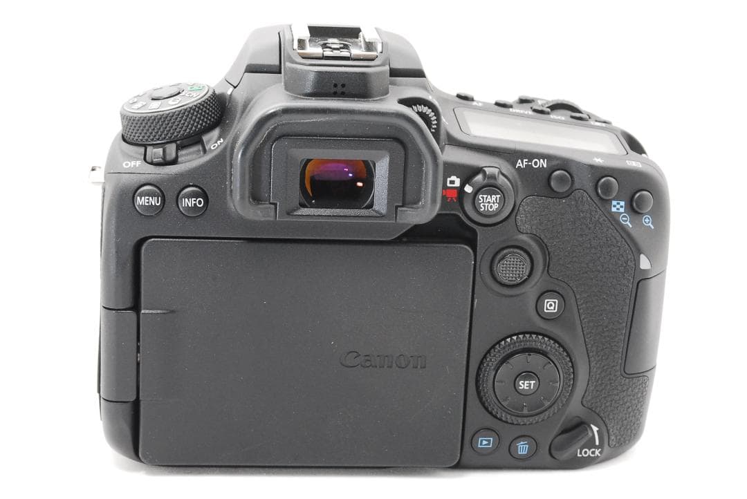 バッテリー2個付き！ Canon EOS 90D ダブルレンズで遠くの撮影も♪