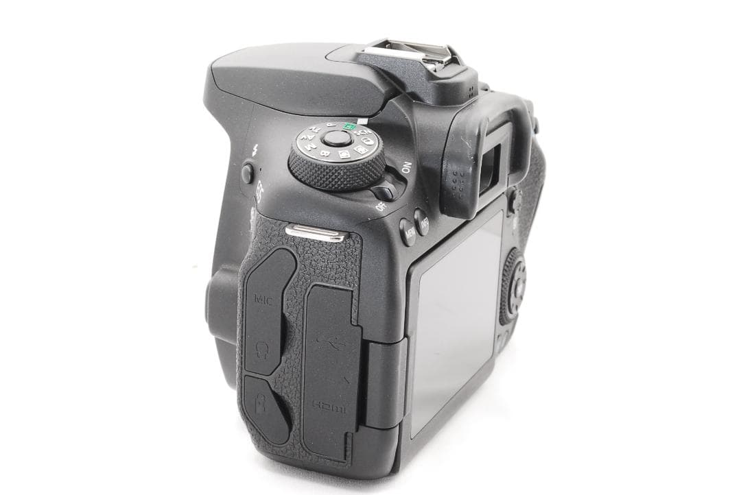 バッテリー2個付き！ Canon EOS 90D ダブルレンズで遠くの撮影も♪