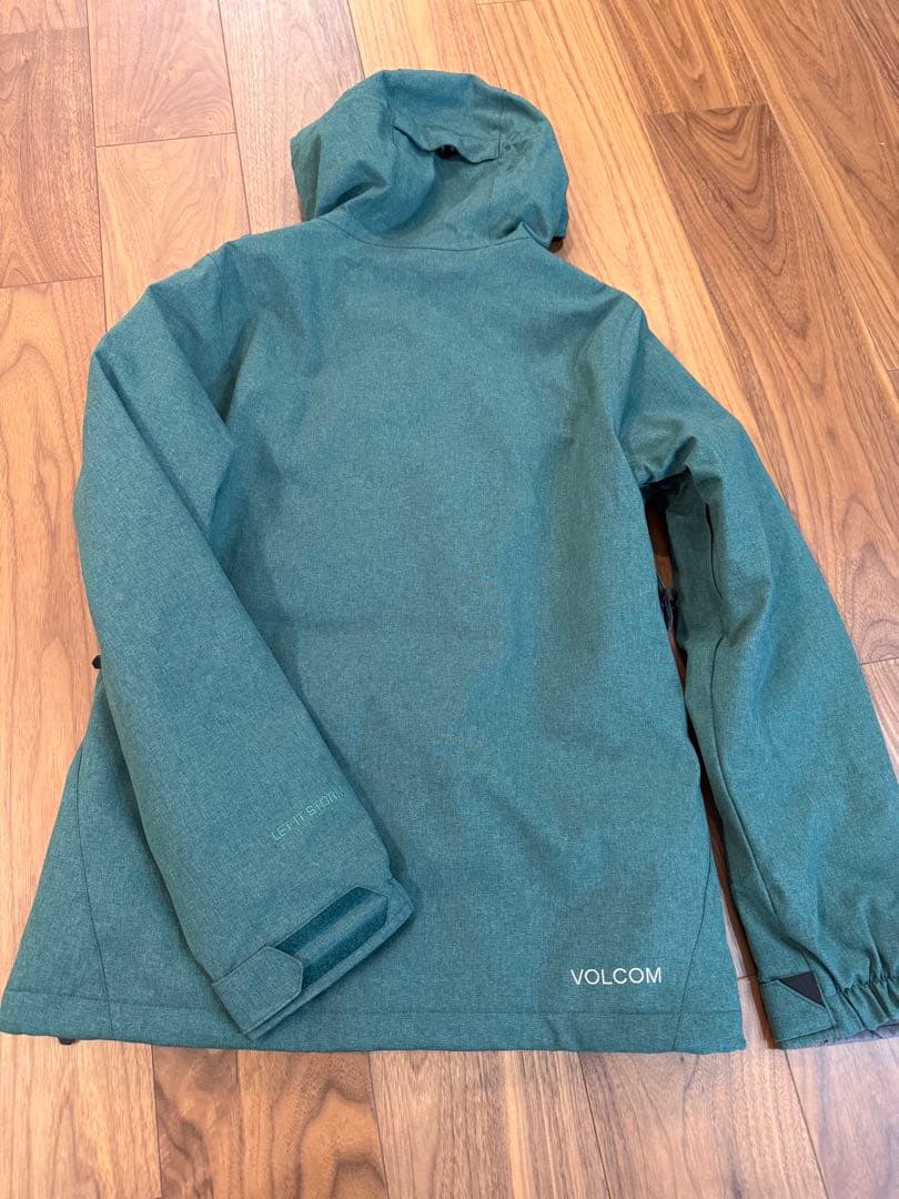 VOLCOM スノーボードウェア