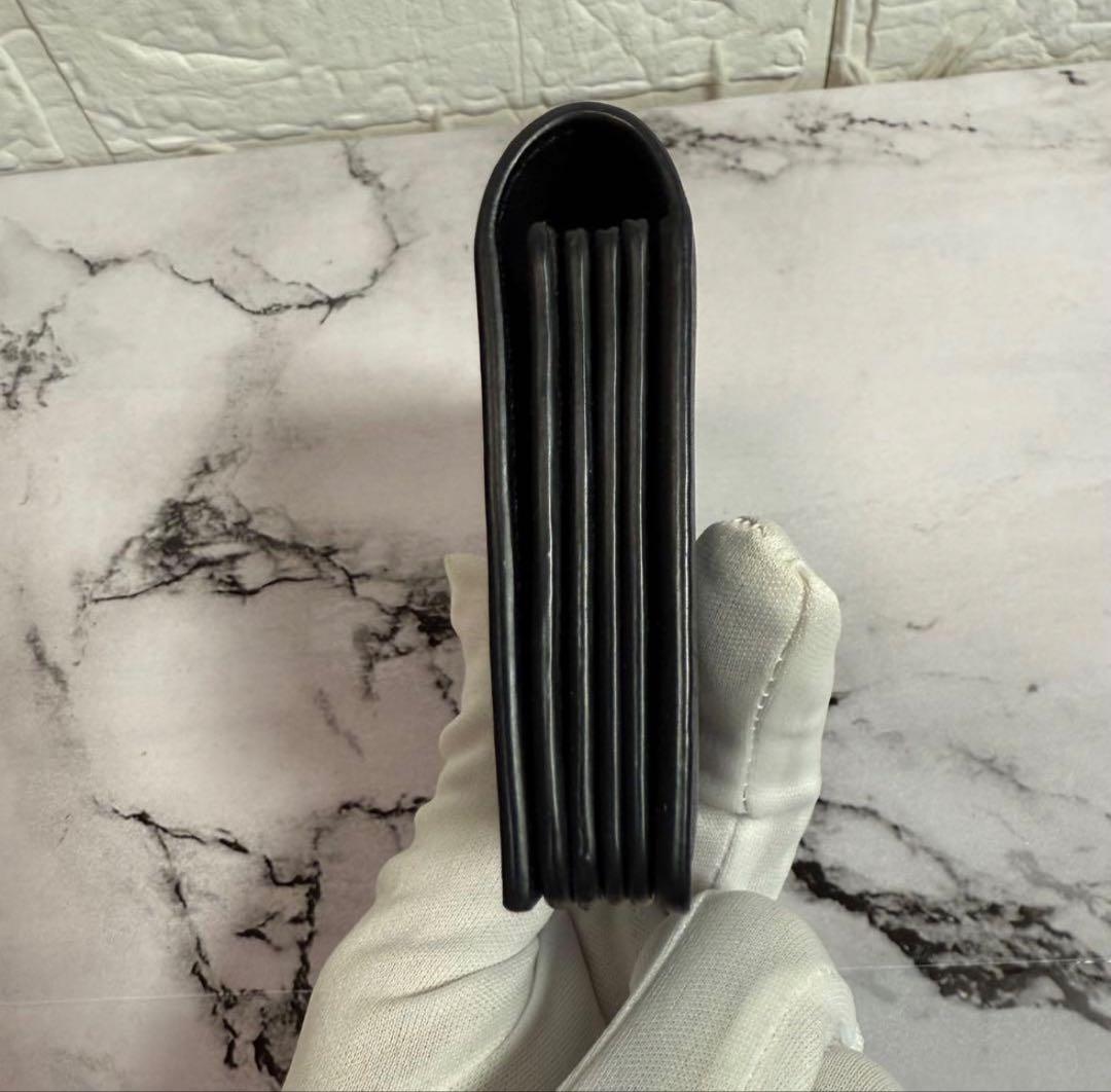 SAINT LAURENT ブラックレザー名刺入れ