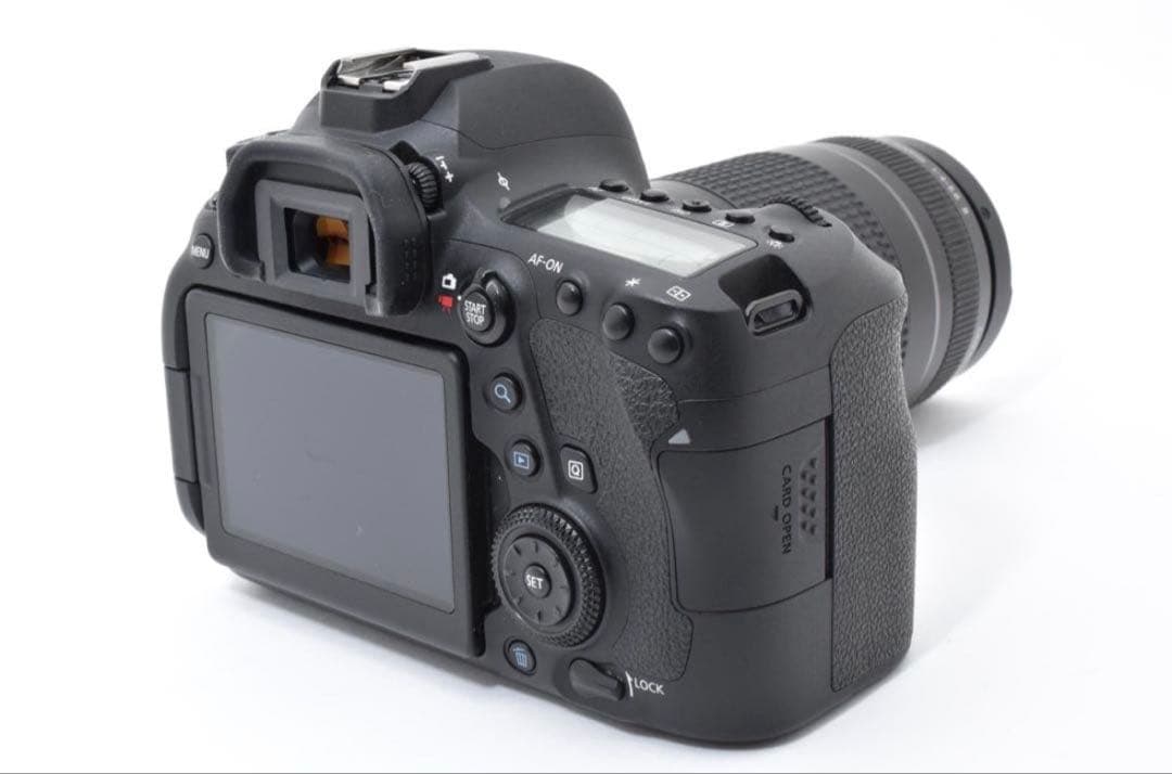 デジタルカメラ Canon EOS 6D Mark II / Canon EF75-300mm