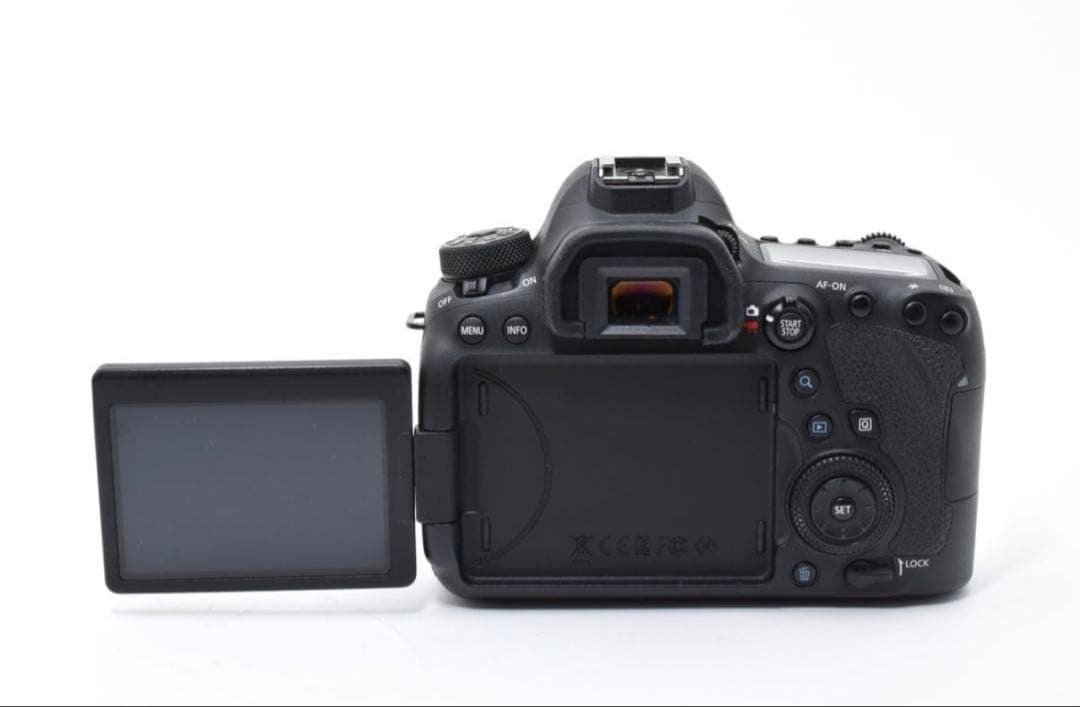 デジタルカメラ Canon EOS 6D Mark II / Canon EF75-300mm