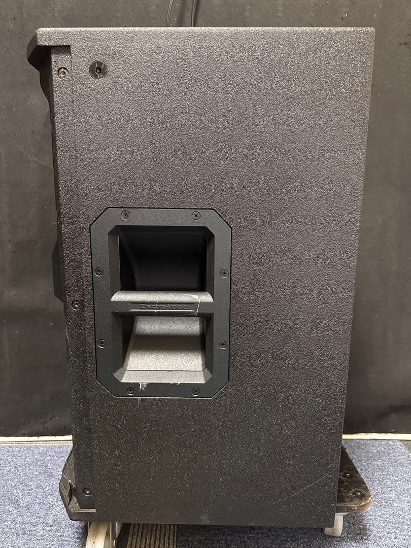 Electro-Voice ETX-12P (2) パワードスピーカー1個
