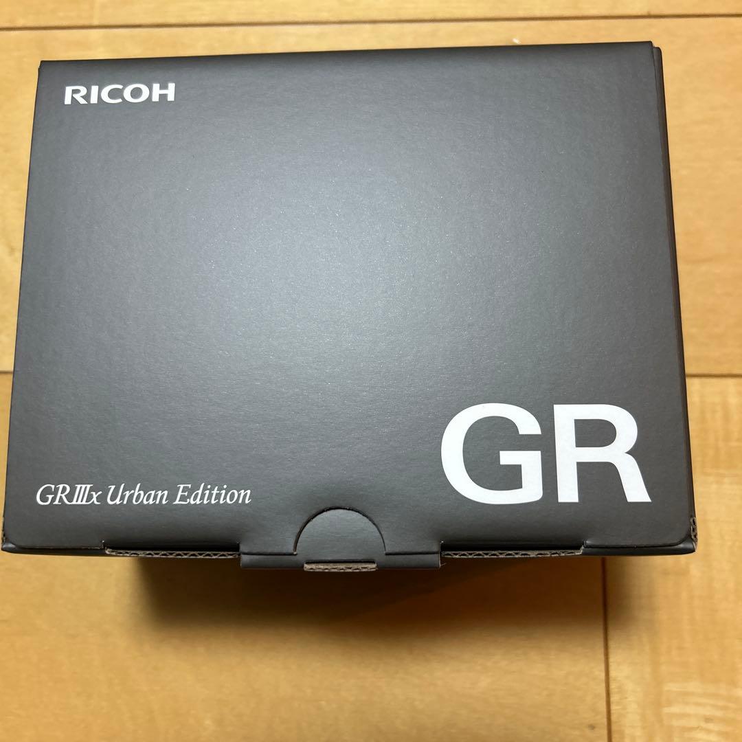 【25年11月購入・3年保証】　RICOH GRⅢx urban Edition