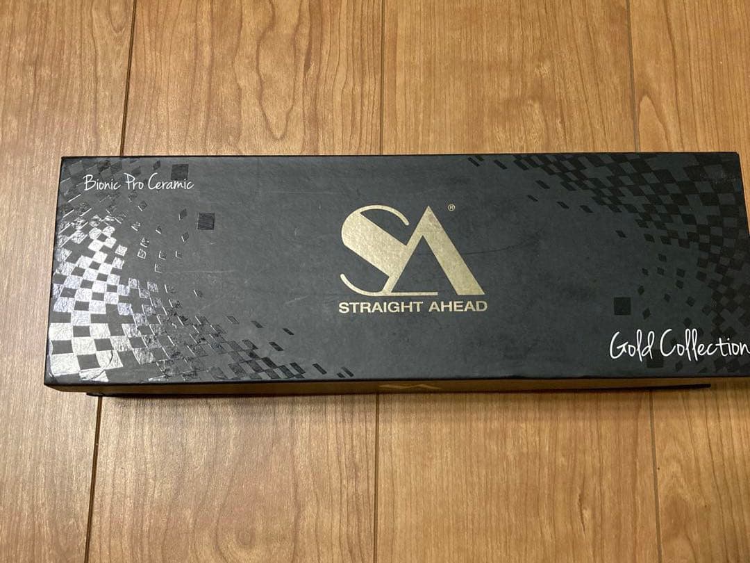 【日本未発売】プロ用ヘアアイロン Straight Ahead Beauty