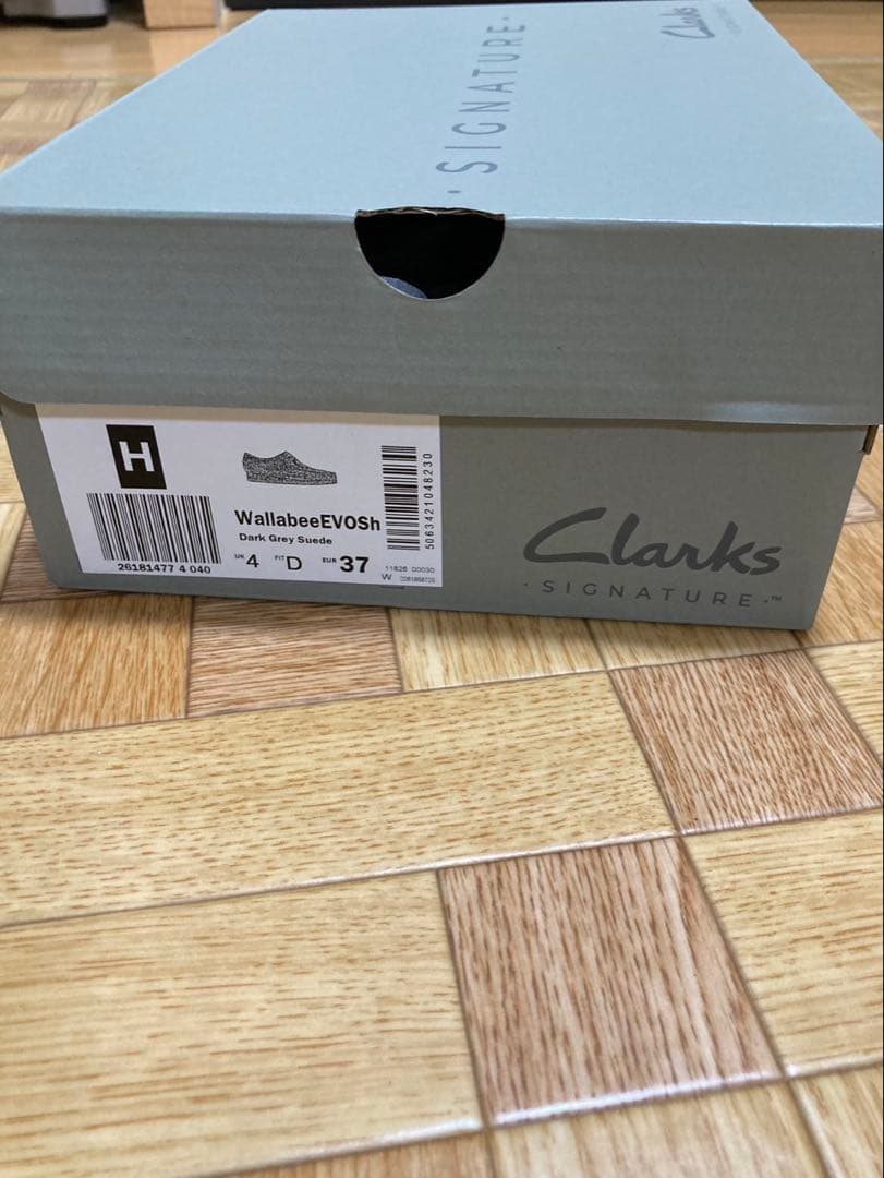【美品】Clarks ダークグレー モカシン ワラビー