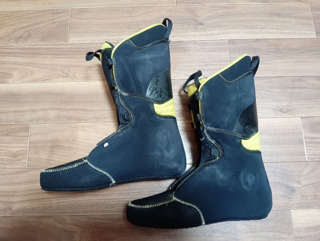 Tecnica Zero G Tour Pro スキーブーツ フレックス130