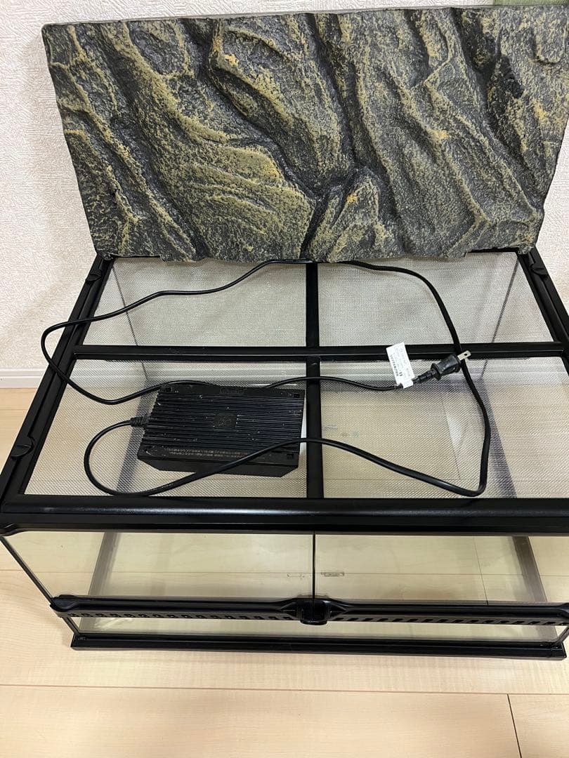 期間限定値下げ　爬虫類ケージ　グラステラリウム6030 美品