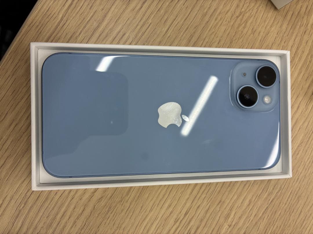 Apple iPhone 14青色 本体 充電ケーブル付き